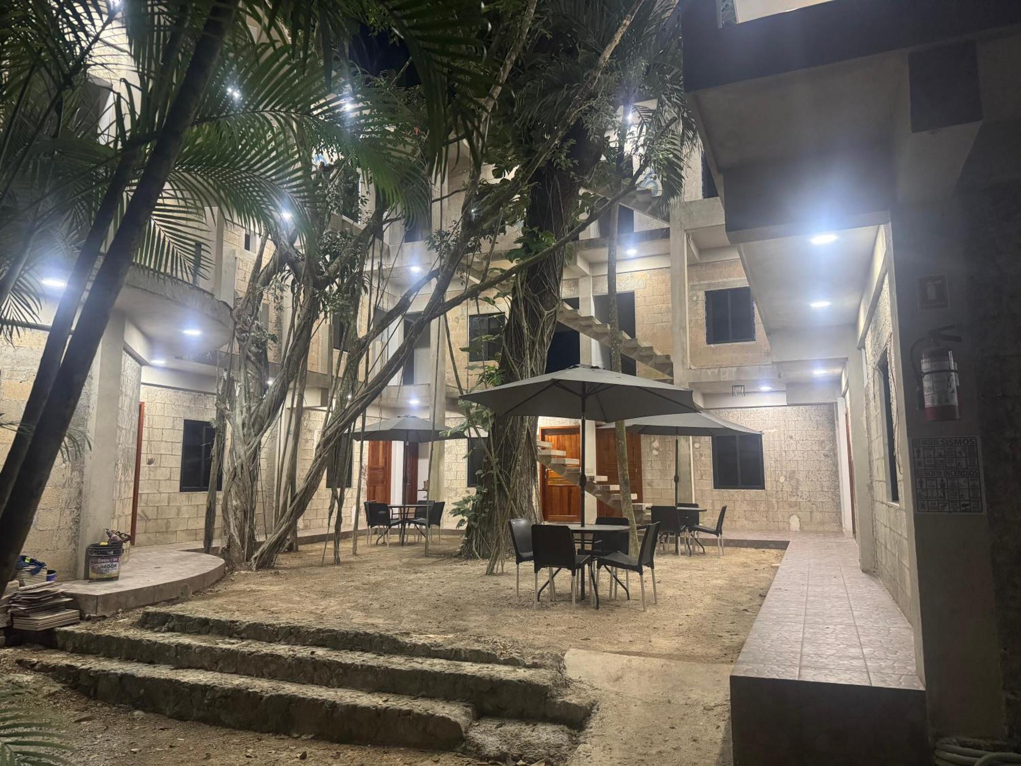 Hotel Bambus Felipe Carrillo Puerto Exterior foto